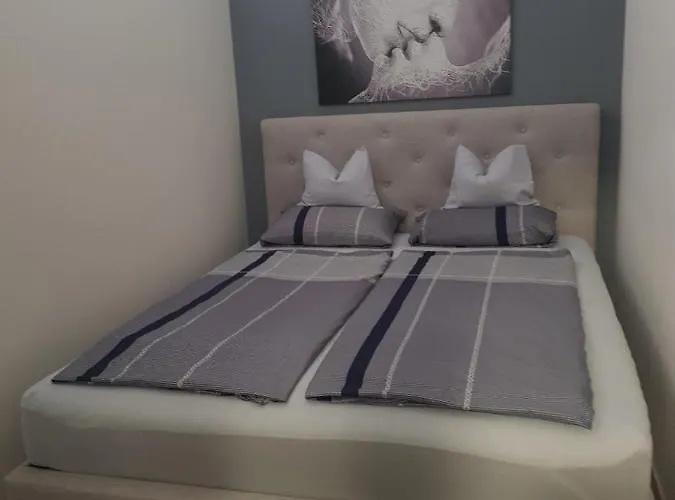 Alex Apartman